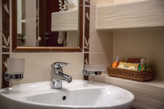 Отель Farmona Hotel Business & SPA Краков-52